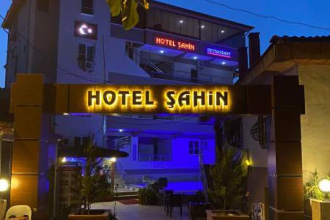 hotel-sahin-turkey-family-holidays - Turkey Family Holidays Exterior of Hotel Sahin in Pamukkale, Turkey.
