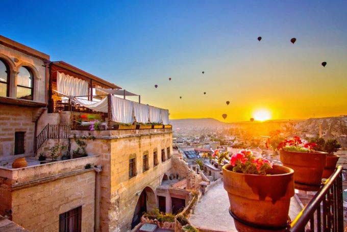 kelebek-special-cave-hotel-turkey-family-holidays - Turkey Family Holidays Kelebek Special Cave Hotel in Cappadocia, Turkey.