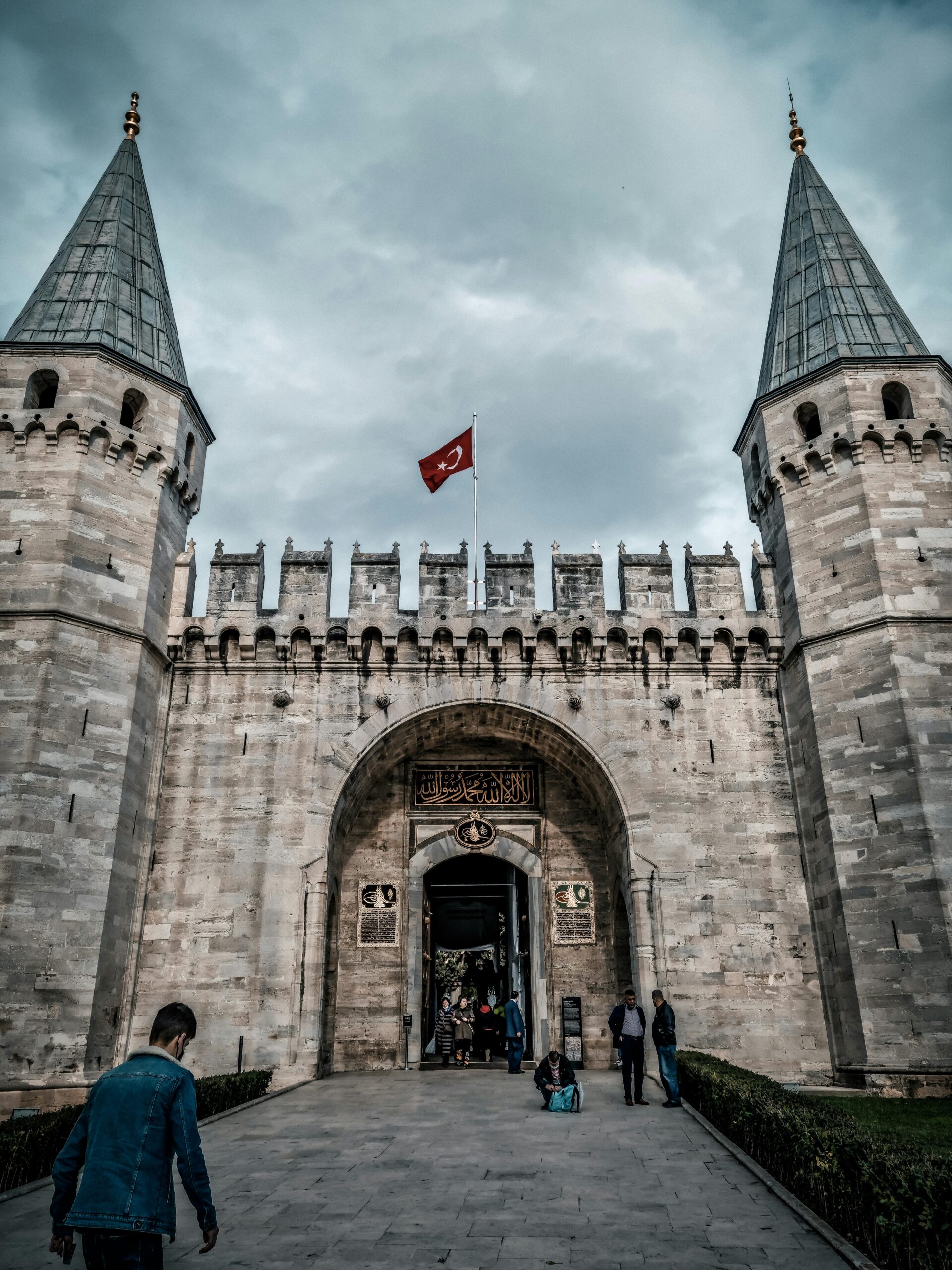 People walking near brown concrete building.
Topkapi Palace in Istanbul, Turkey.